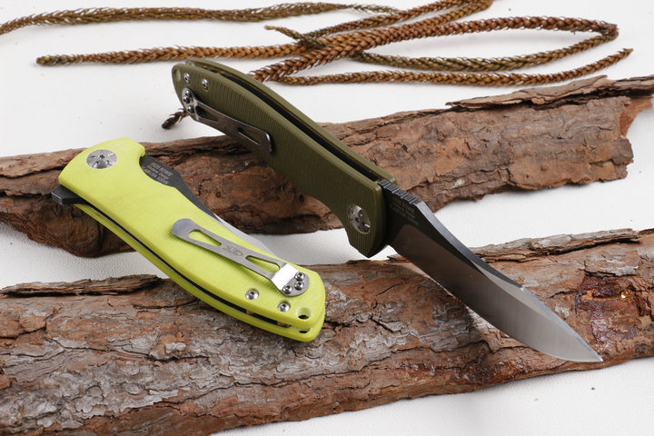 ZT0920 Zero Tolerance  two colors fast opening bearing folding knife UD405157